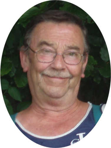 Oval Photo